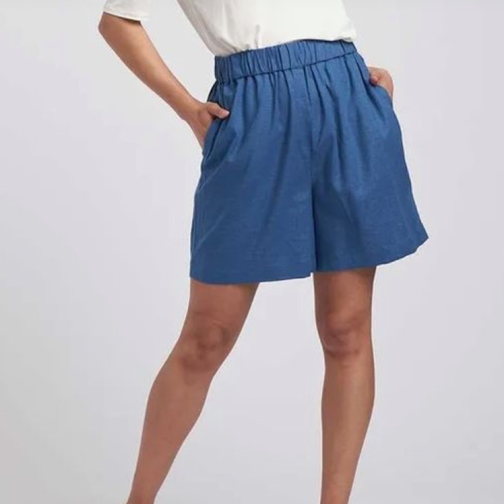 Universal Standard Juniper Linen Shorts